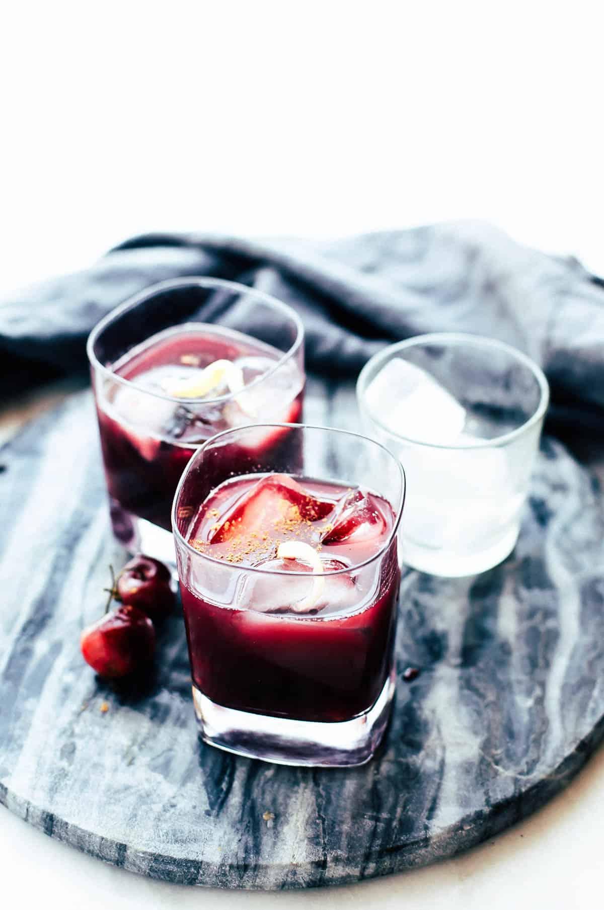 yuletide-moon-holiday-cocktail yuletide-moon-holiday-cocktail