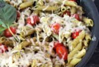 One-Pan Caprese Pasta Dinner