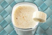 Boozy Caramel Banana Shake