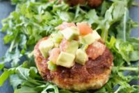 Crispy Crab Cakes, Zesty Avocado-Grapefruit Salsa