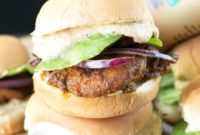 Mediterranean Chicken Sliders