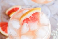 Rosé Elderflower Spritz