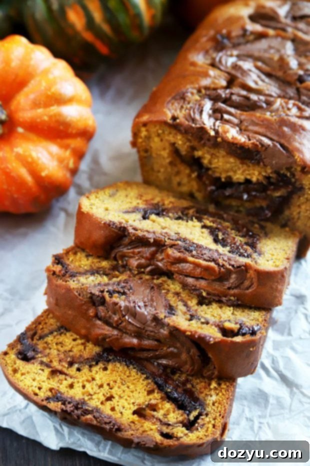 Decadent Pumpkin Banana Bread with Nutella Swirl 2 Pumpkin spiced bread with Nutella