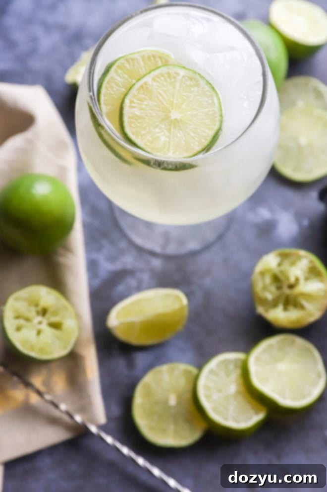 Mexican mule in a large glass with limes image