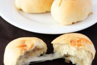 Golden Gooey Cheese Buns