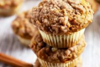 Cozy Pumpkin Cream Cheese Streusel Muffins