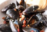 Decadent Bacon Gorgonzola Mussels