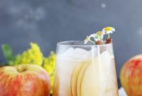 Spiced Apple Bourbon Smash