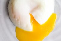 Foolproof Instant Pot Poached Eggs