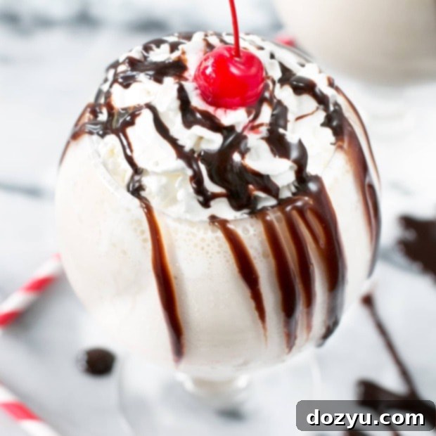 Decadent Kentucky Mudslide Shake 6 Kentucky Mudslide Shake | cakenknife.com
