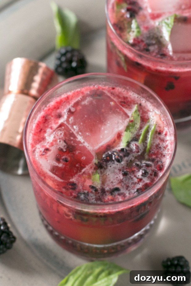 Blackberry Bourbon Basil Smash | cakenknife.com