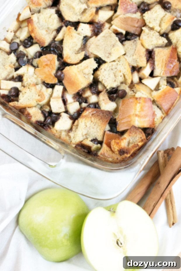 Chocolate Chip Apple Pie Bread Pudding | cakenknife.com