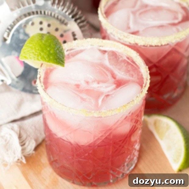 Winter Citrus Margarita | cakenknife.com