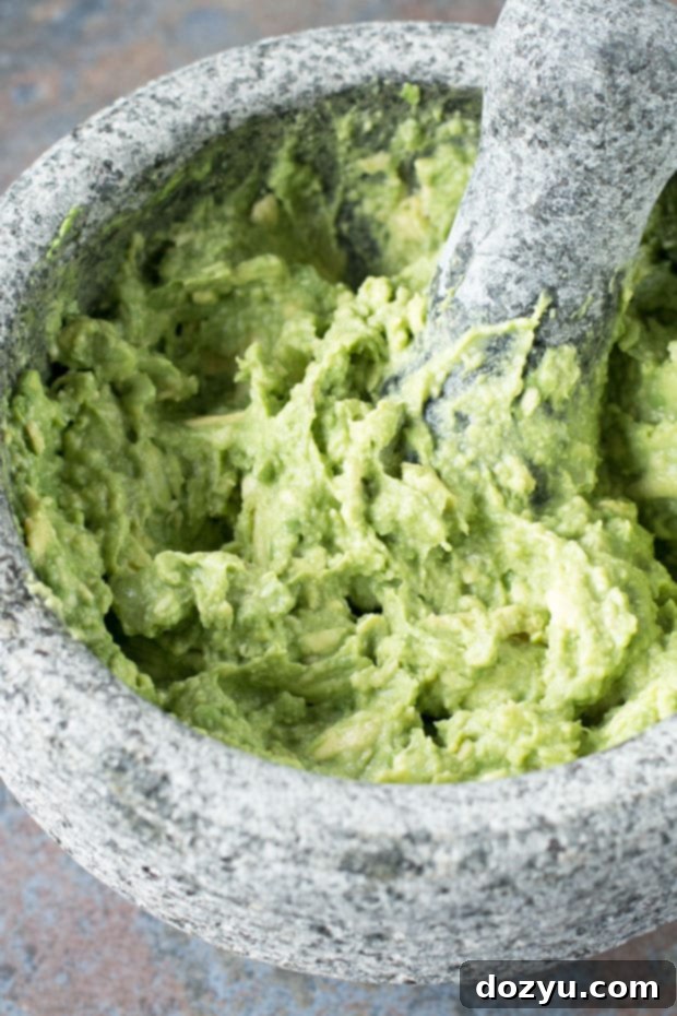 Veggie Guacamole | cakenknife.com