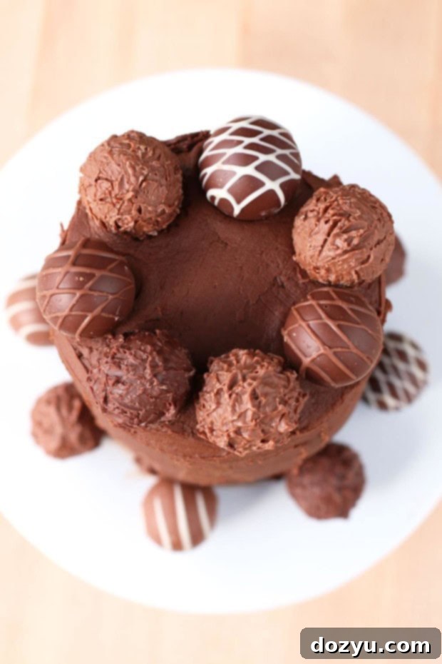 Intimate Valentine's Day Celebration with Red Velvet Cake | cakenknife.com