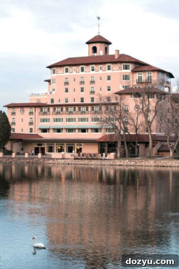 48 Hour Foodie Guide: The Broadmoor | cakenknife.com #travel #adventure #wanderlust