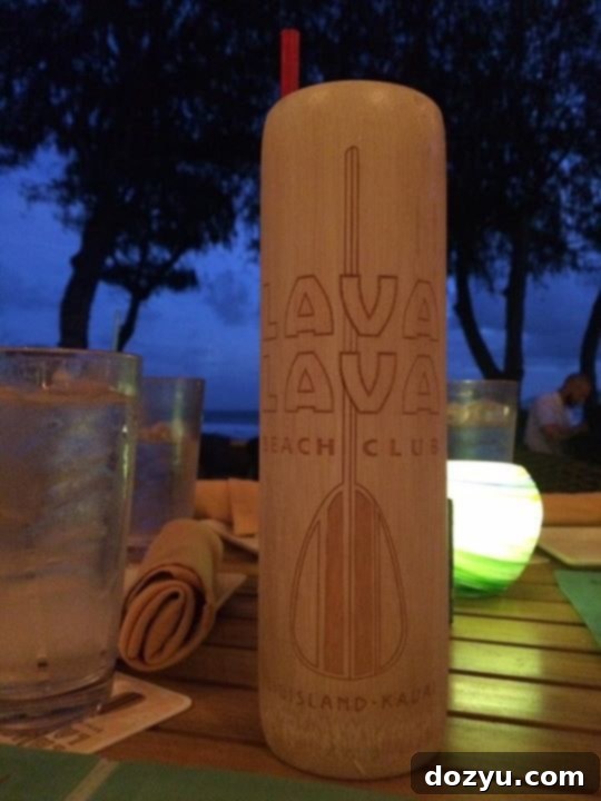 48 Hour Foodie Guide: Kauai | cakenknife.com #travel #hawaii #food #drink #tropical