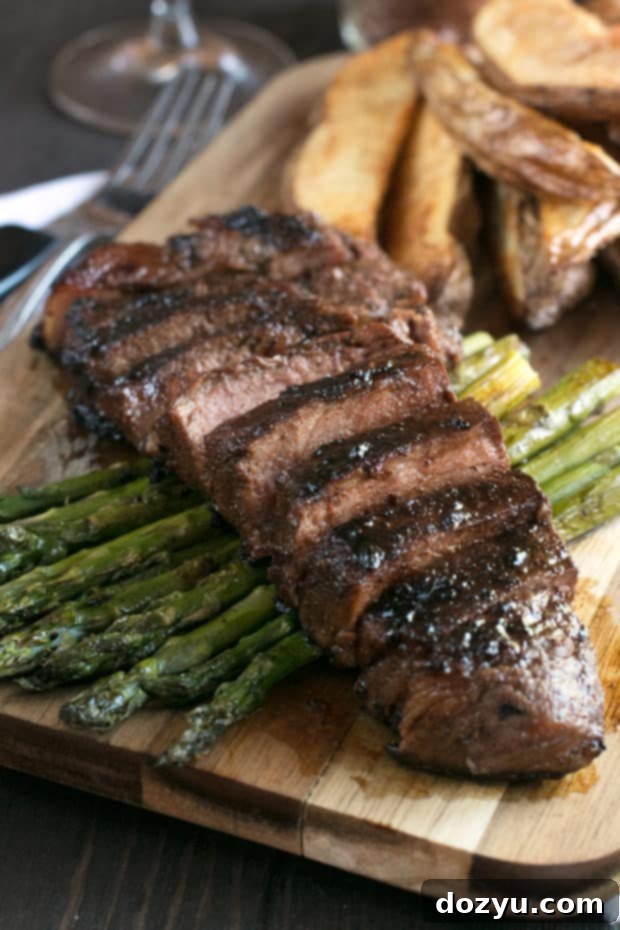 Spicy Bourbon Sugar Rubbed Strip Steak | cakenknife.com #steakdinner #beef #dinner