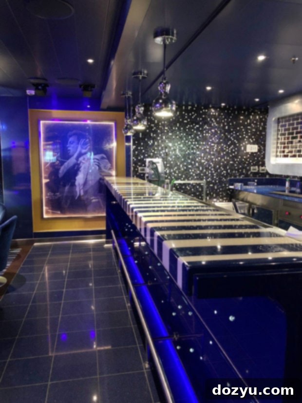 Cruise Ship Secrets for Millennials | cakenknife.com #cruisingcarnival #cruising #tipsandtricks #carnivalvista #sponsored