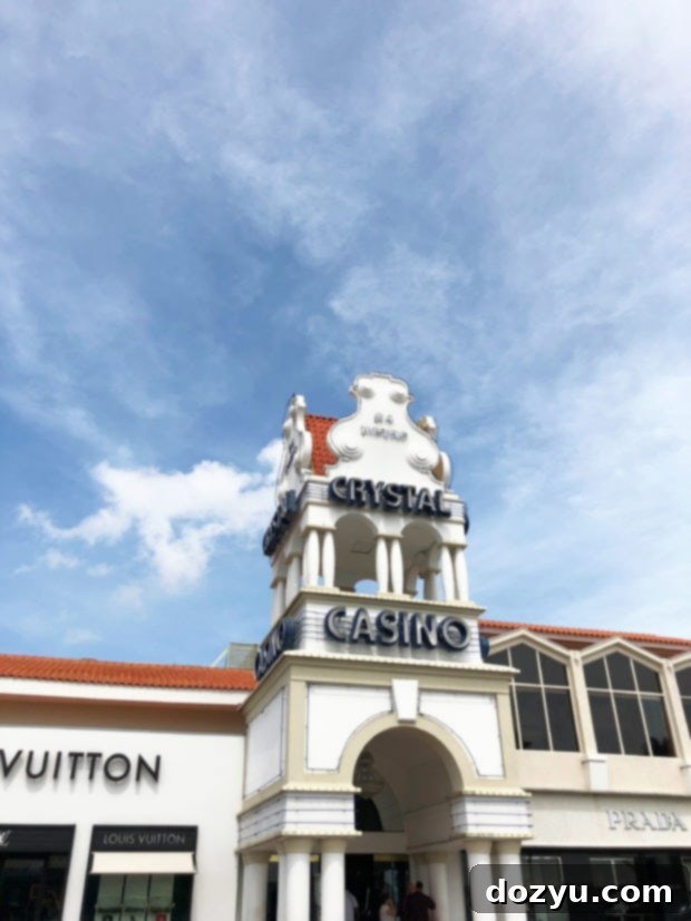 Aruba Crystal Casino: Nightlife and Entertainment at Port