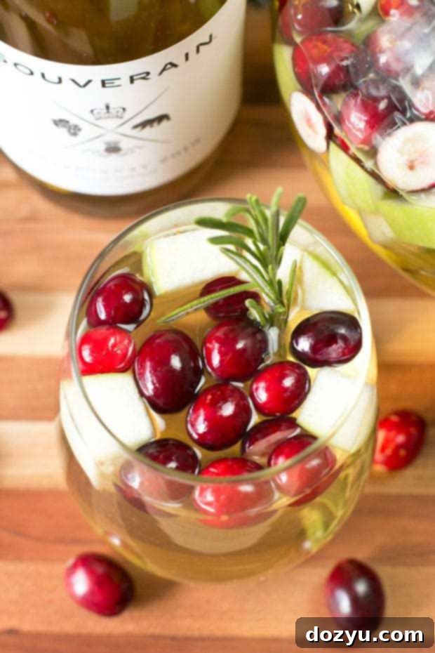 Monthly Scoop 7 Christmas Sangria | cakenknife.com