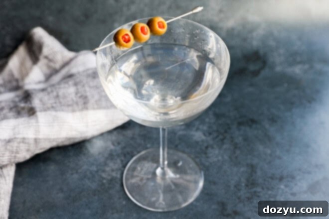 Classic Gin Martini 7 Gin martini social media image